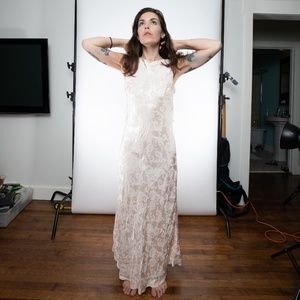 Vintage Harlow Gown M/L